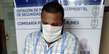 Estaba en un Zoom y percibió que algo extraño pasaba en la casa de su alumno, fue y evitó un femicidio