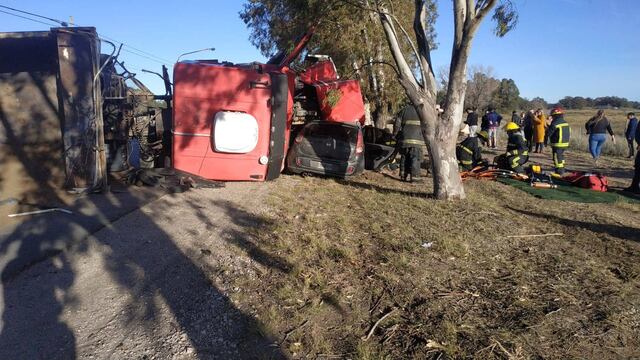 Accidente en la ruta 229 involucró un camión y dos autos