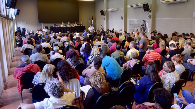 Conflicto docente: UEPC debate la oferta y prepara medidas. (Ramiro Pereyra / La Voz)