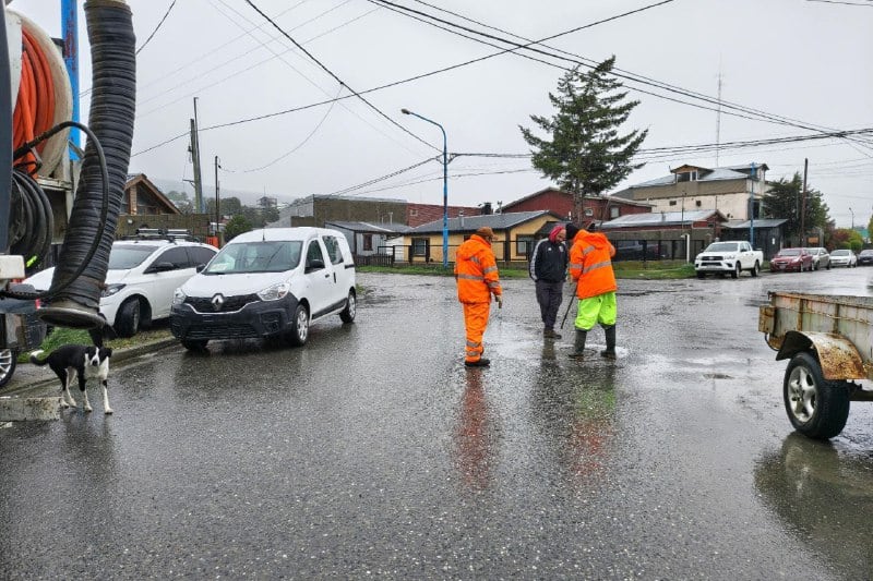 Borgna, explicó que “la caída excepcional de agua en tan poco tiempo superó la capacidad de los pluviales".