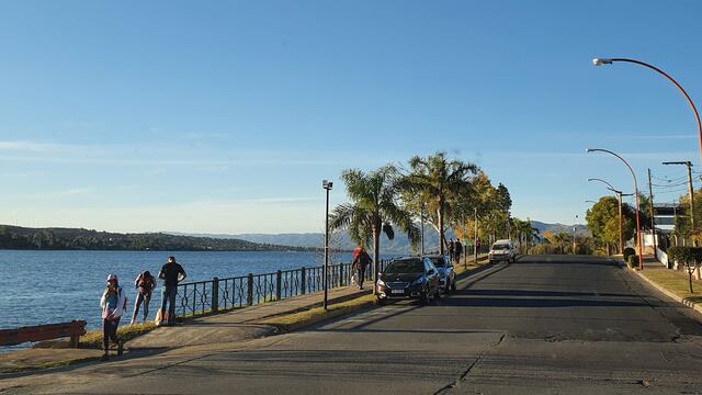 Paisaje carlospacense en zona costanera de la ciudad, una tarde de otoño.