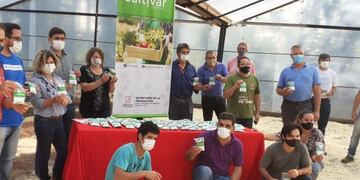 Puesta en funcionamiento del primer invernadero municipal de Eldorado.