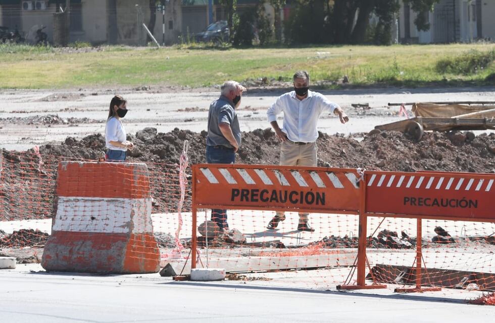 Castellano agradeció a Perotti por los fondos para hacer la rotonda de Bv. Yrigoyen