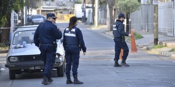 Policía de la FPA baleó a un presunto delincuente en barrio Nuevo Jardín de Córdoba (Ramiro Pereyra/LaVoz).