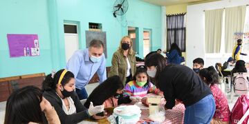 Inclusión Educativa: unos 50 chicos reciben apoyo escolar en la vecinal de barrio Mora