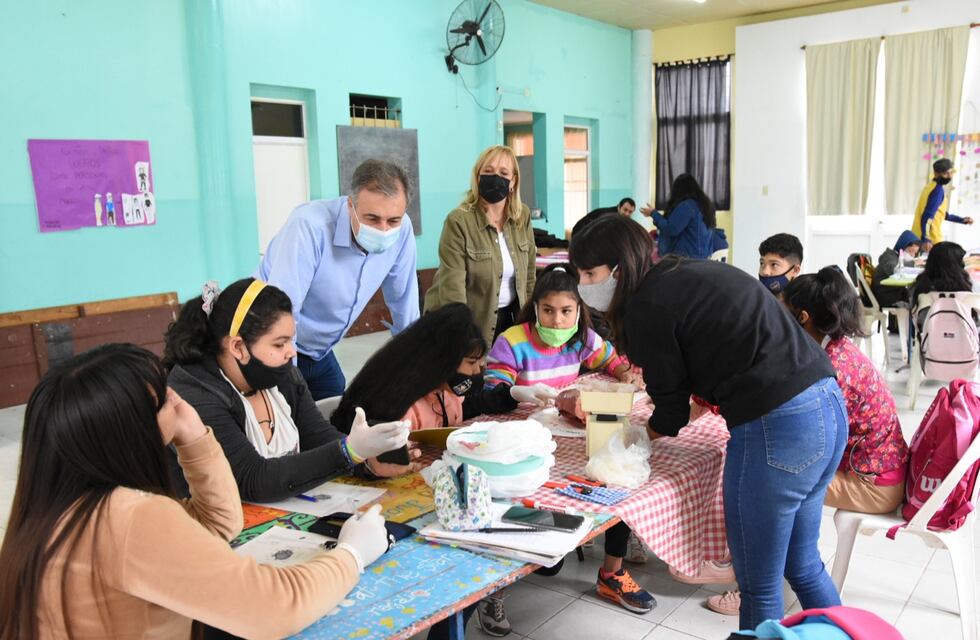 Inclusión educativa: unos 50 chicos reciben ayuda en el barrio Mora