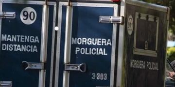 Los bomberos rescataron al conductor y lo trasladaron al Hospital Samic de Oberá.