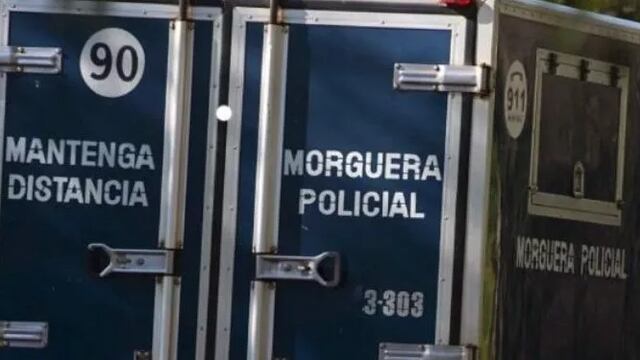 Los bomberos rescataron al conductor y lo trasladaron al Hospital Samic de Oberá.