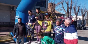 Atletas de Arroyito en la Maratón de Devoto 2022