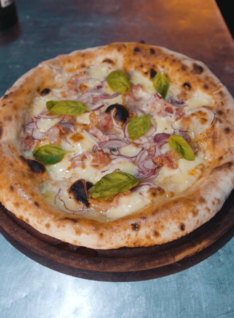 La preparación de Pablo Gil Michelin en el Campeonato Mundial de la Pizza en Nápoles.