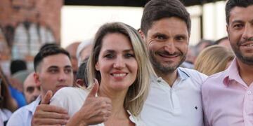 Losada y Pullaro se mostraron juntos en una foto