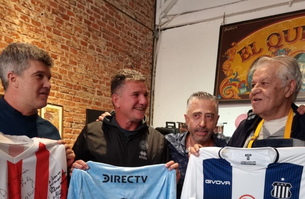 Cumbre del fútbol de Córdoba, con un fin solidario