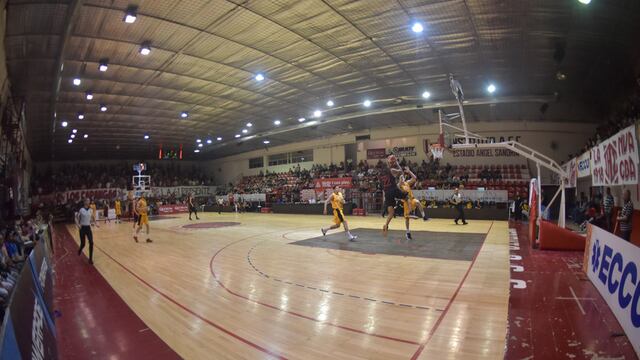 El clásico entre Instituto y Atenas en el Ángel Sandrín, con pase sanitario (Facundo Luque).