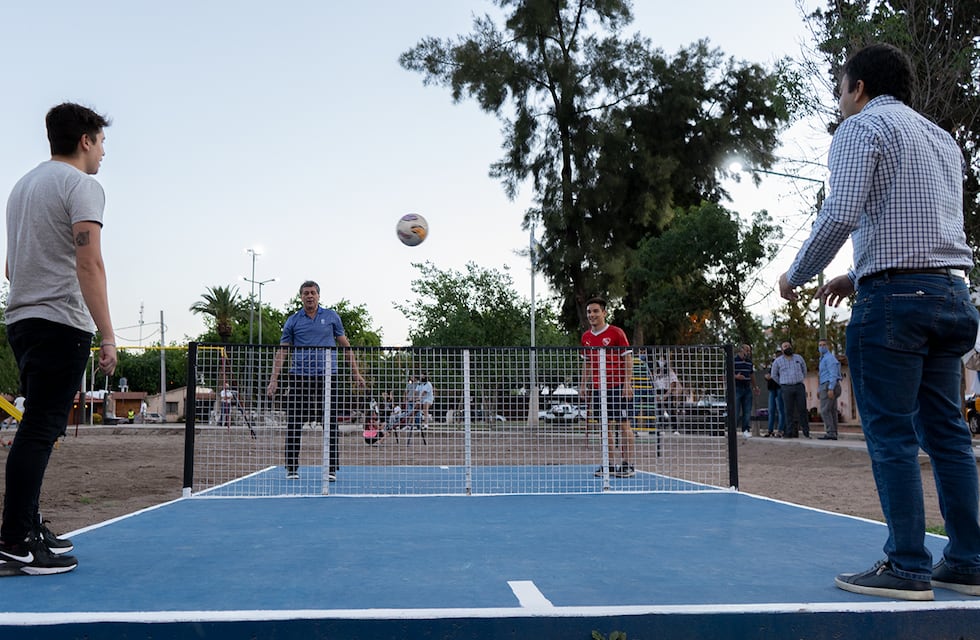 Una plaza lasherina que se volvió “el patio de casa”