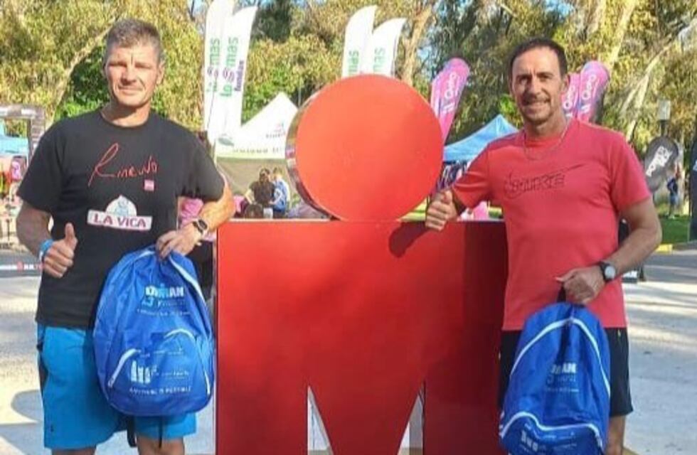 Fernando Mazzuchino y Hugo Parino de Arroyito, participaron del Ironman 70.3 de Buenos Aires