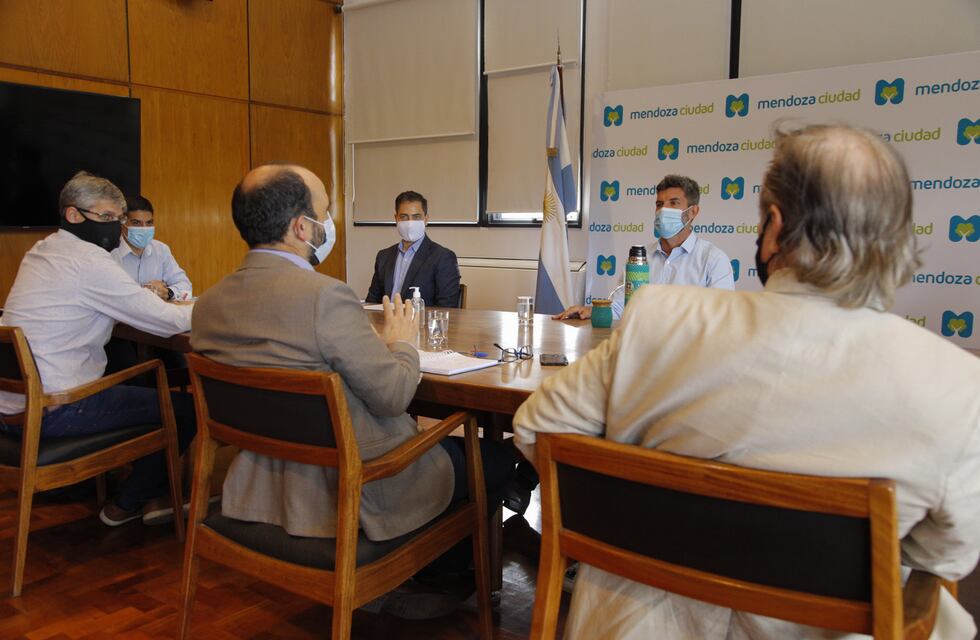 Ulpiano Suarez dialogó con José Thomas sobre el inicio del ciclo lectivo 2021