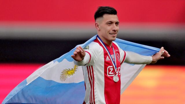 Lisandro Martínez podría ser pretendido por el Manchester United.