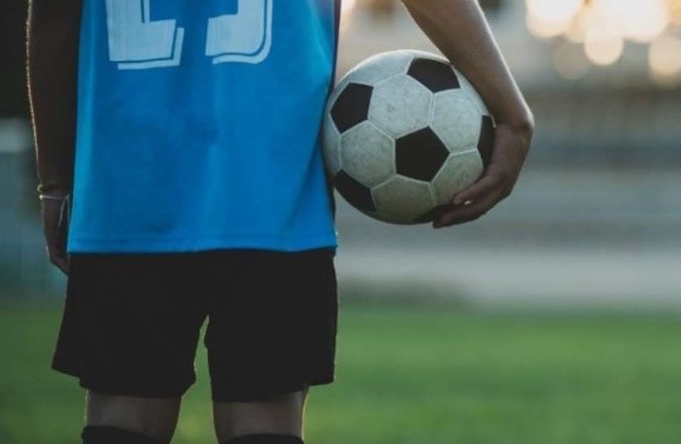 Viajó de Rosario a Mar del Plata para probarse en Aldosivi y su representante lo dejó en la calle