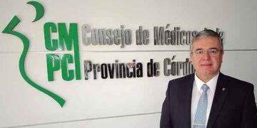 Andrés de León, presidente del Consejo de Médicos.