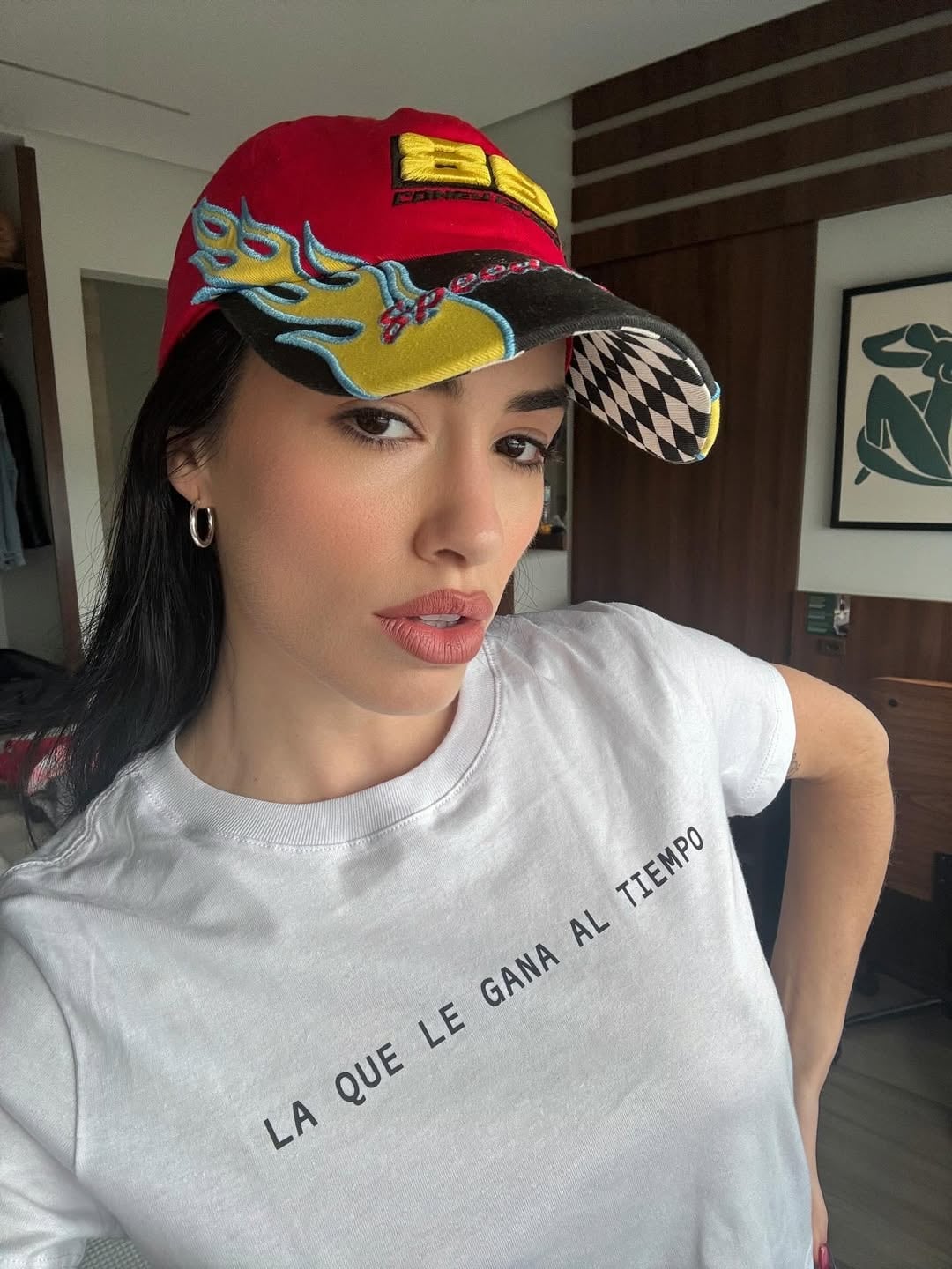 Lali Espósito compartió una sesión de fotos y lució el accesorio must que pisará fuerte en la temporada 2026