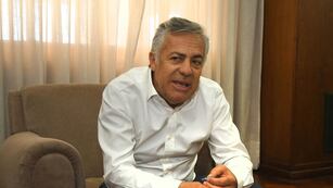 Alfredo Cornejo explicó por qué tomó una postura neutral de cara al balotaje.