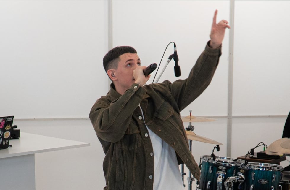 Acru se suma a Soundtrash, la nueva propuesta de Blender de sesiones de música en vivo