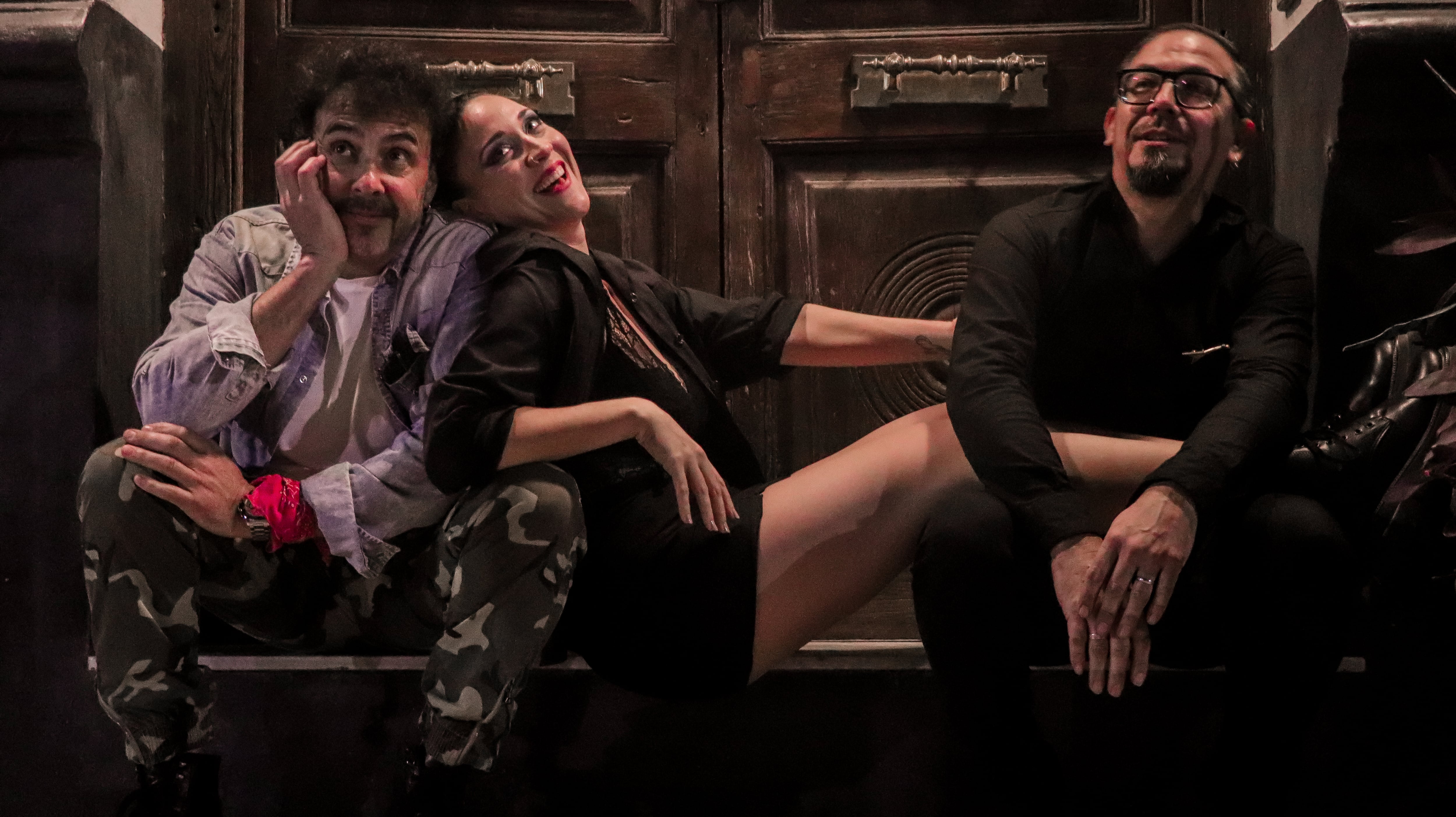 Dos bandas paranaenses se unen para despedir el año a puro rock en Cosmopolitan Flair Bar.