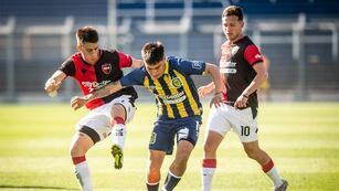 El equipo de Román Raponi jugó todo el segundo tiempo con 10 futbolistas.