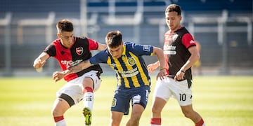 El equipo de Román Raponi jugó todo el segundo tiempo con 10 futbolistas.