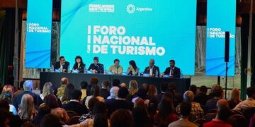 La Municipalidad de Ushuaia acompañó el Foro nacional de Turismo 2023