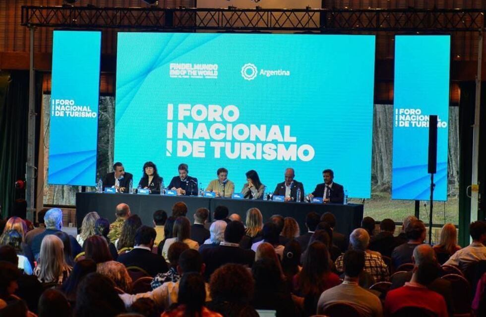 La Municipalidad de Ushuaia acompañó el Foro nacional de Turismo 2023