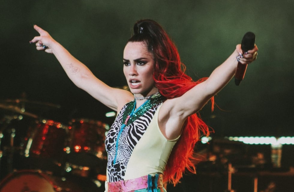 Lali Espósito pasó por el Festival Villa María y le rindió homenaje a ‘El Potro’ Rodrigo