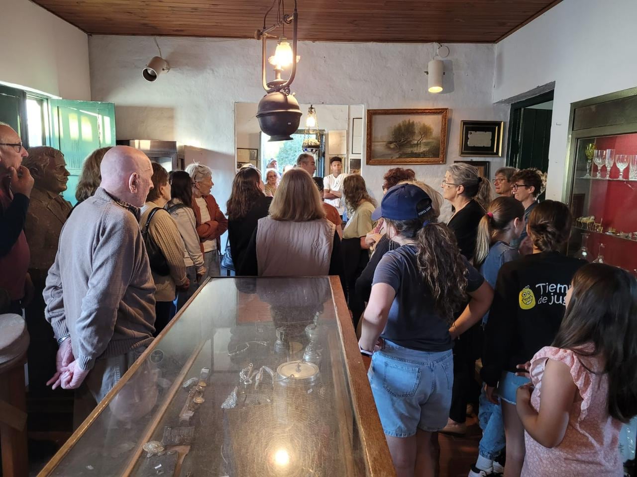 Se realizó en Gonzales Chaves una nueva edición de “Una Noche en los Museos”