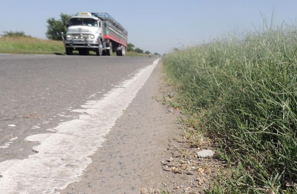 Un hombre embistió y mató a un peatón en el interior de Córdoba