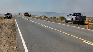 Cortaron el Camino de las Altas Cumbres por el incendio en el Parque Nacional Quebrada del Condorito.