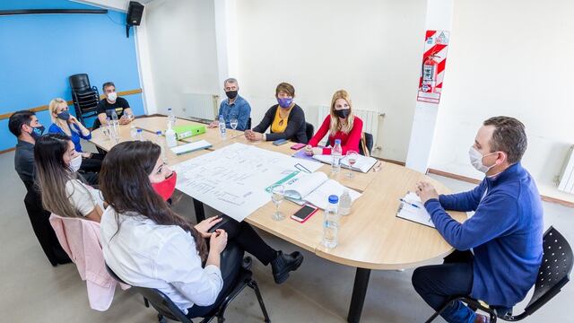 Verónica Moreno, señaló que “se trata de tierras que tienen titularidad municipal y se está trabajando en la regularización de la misma”