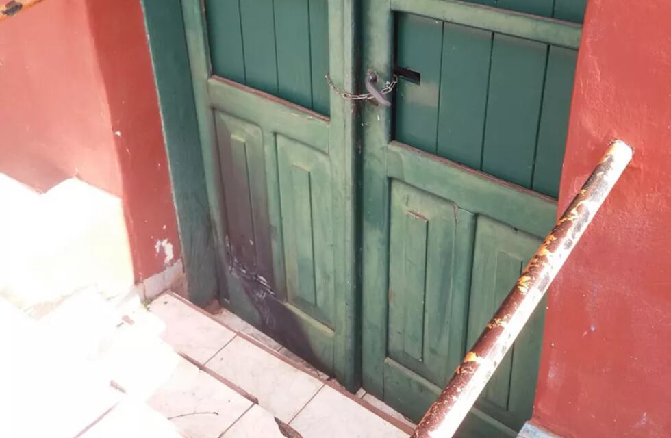 Violencia de género en Oberá: lanzó una una bomba incendiaria con clavos a la vivienda de su ex pareja