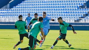 Lucas Zelarayán, referente de Belgrano, en el amistoso ante San Martín de San Juan en el Gigante de Alberdi