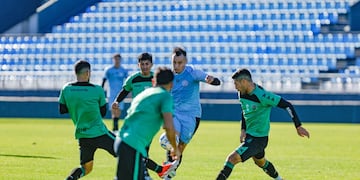 Lucas Zelarayán, referente de Belgrano, en el amistoso ante San Martín de San Juan en el Gigante de Alberdi