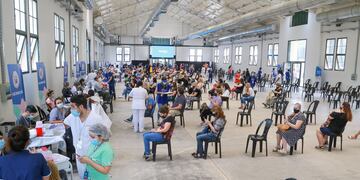 Operativo de vacunación docente contra el coronavirus en Santa Fe (Gobierno de Santa Fe)