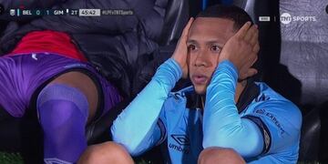 Fuerte cruce en Belgrano: Bryan Reyna no ingresó contra Gimnasia pese al pedido del público, y Juan Cruz Real dijo que no está dando "el 100 por ciento" (Imagen de TV).