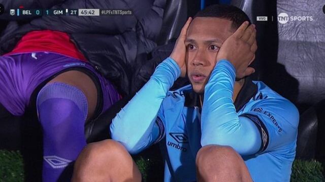 Fuerte cruce en Belgrano: Bryan Reyna no ingresó contra Gimnasia pese al pedido del público, y Juan Cruz Real dijo que no está dando "el 100 por ciento" (Imagen de TV).