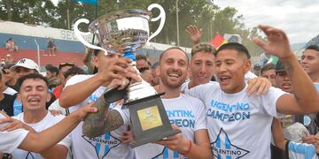 10 de Diciembre 2023  Argentino vs Fadep
Gran final del Clausura de la Liga Mendocina, Argentino vs FADEP
Foto Cristian Guzzo /  Los Andes