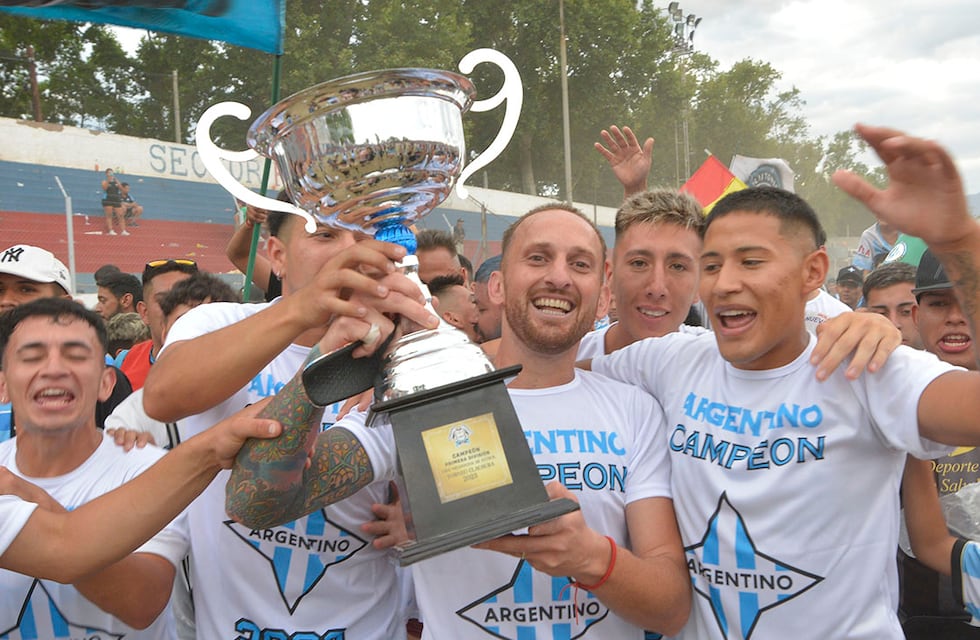 “Aquel Atlético” de Marciano Cantero es el nuevo campeón de Mendoza