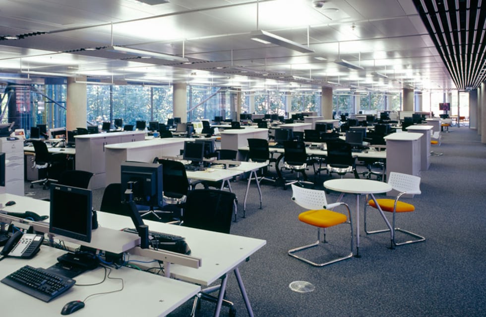 España: proponen trabajar cuatro días por semana por la crisis laboral producto de la pandemia