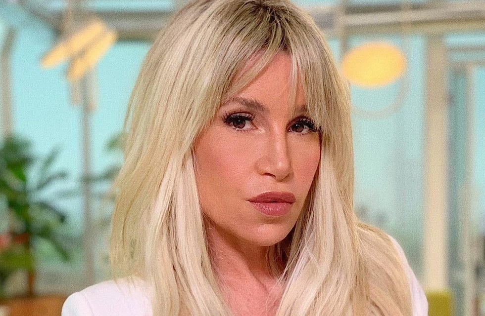 Flor Peña se mostró de espaldas con un llamativo primer plano de su colaless