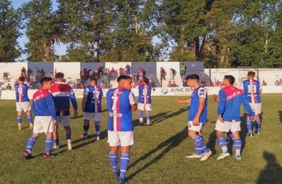 Liga del Sur: Rosario volvió a sufrir a Libertad y al “Topo” Sabatini