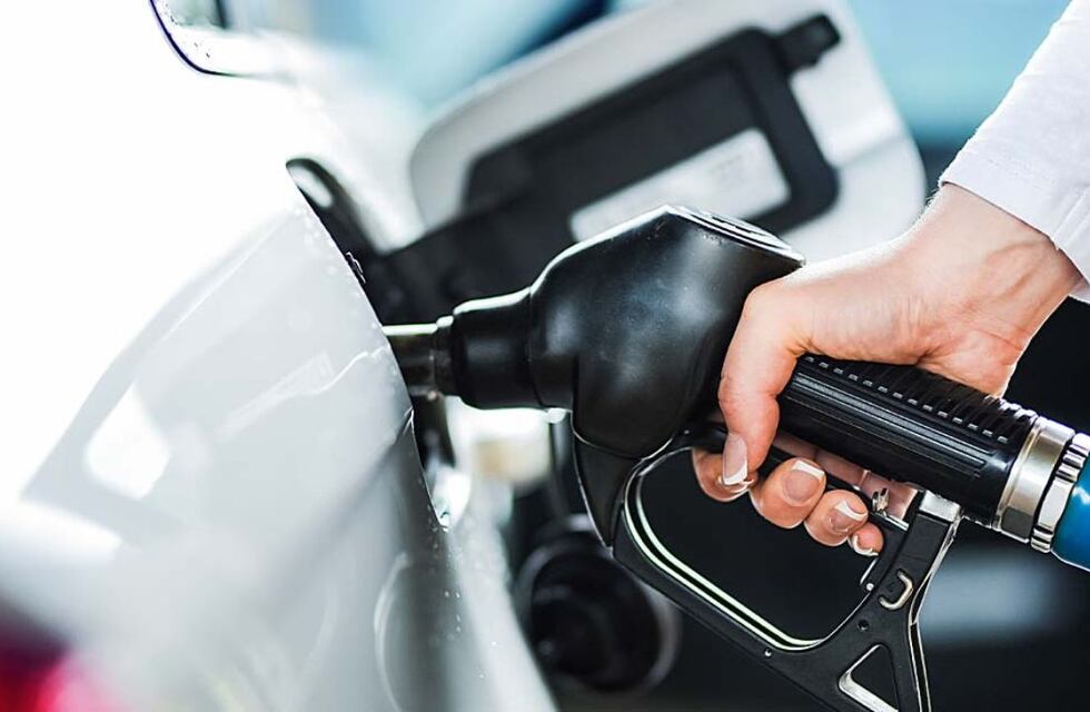 La nafta volvió a subir: cuánto vale el litro en Córdoba desde este viernes 1 de noviembre