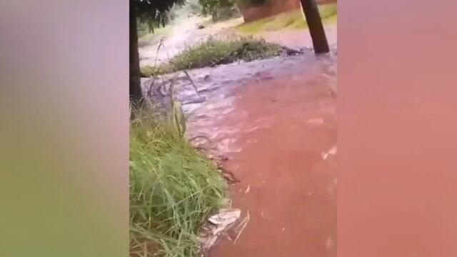 Se registraron inundaciones en zonas costeras tras las abundantes lluvias en Misiones.