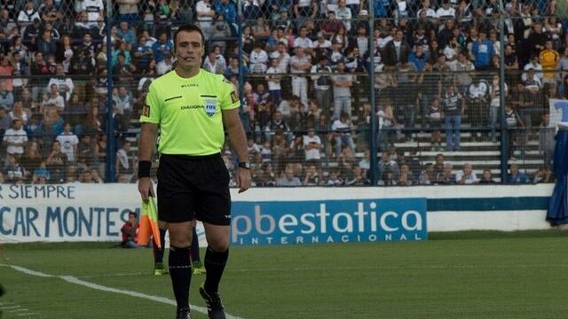 El mendocino Cristian Navarro será parte del plantel de árbitros que dirigirá la Copa América